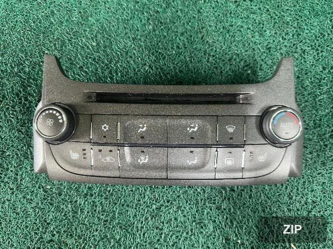 GM Daewoo Malibu 2012 — блок управления климатконтролем 22854780