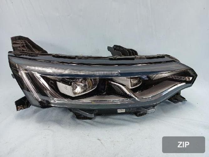Renault SM6 2019 — фара головного света правая