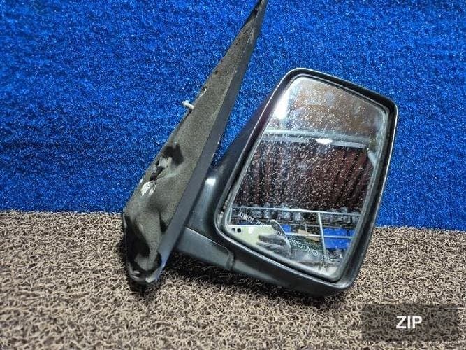 Hyundai Porter 2011 — боковое зеркало правое