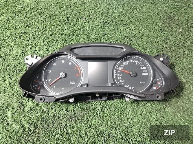 Audi A4 2010 — комбинация приборов 8K0920930B