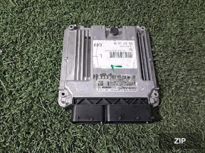 Audi A4 2010 — блок управления двигателем ECU 8K2907115AA