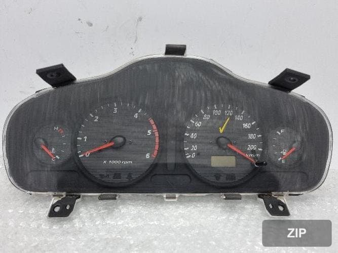 Hyundai Santa Fe 2003 — приборная панель дизельная 94003-26431