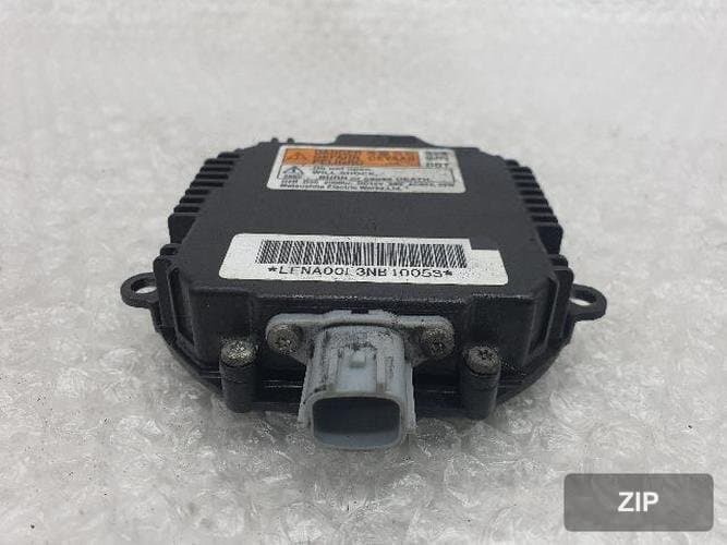 Renault QM5 2014 — балласт HID фары 1