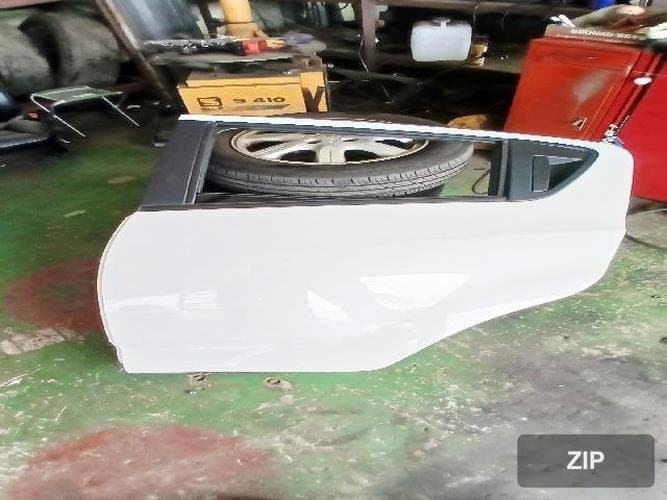 GM Daewoo Spark 2011 — задняя дверь левая