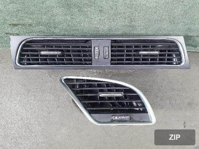 Audi A5 2009 — дефлектор воздуховода 8T1 820 902 C