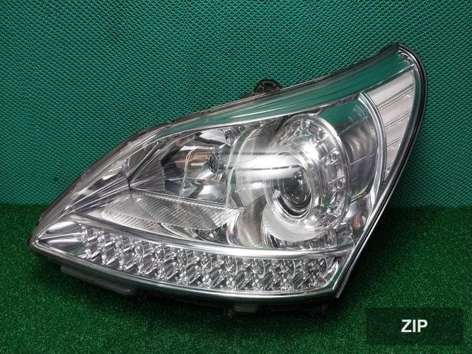 Hyundai Equus 2012 — фара левая HID модуль