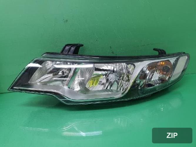 Kia Forte 2011 — фара левая 92101-1M
