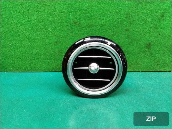 Mercedes-Benz E-класс 2017 — воздуховод правый A2138308000