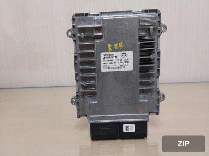 Kia K7 2017 — блок управления двигателем ECU 391082GDA1