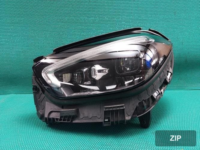 Mercedes-Benz C-Class 2023 — фара левая A2069064703