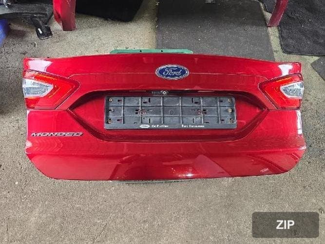 Ford Mondeo 2016 — крышка багажника