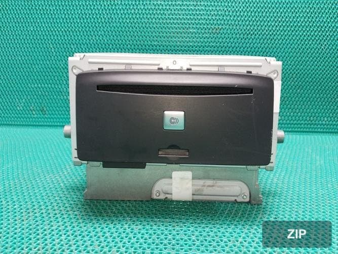 Mercedes-Benz S-Class 2014 — AV система A2229005308