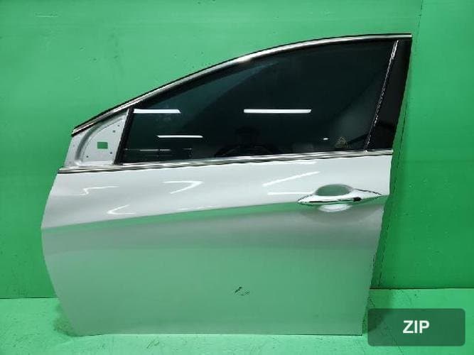 Hyundai i40 2012 — передняя дверь левая