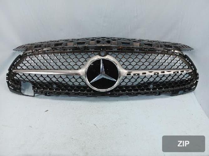 Mercedes-Benz C-Class 2022 (W206) — решётка радиатора AMG A206 888 2100