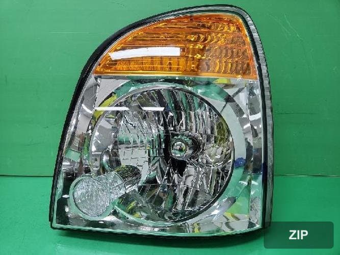 Hyundai Porter 2008 — фара левая