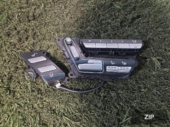 Mercedes-Benz S-Class 2008 — кнопка/переключатель A2218709258