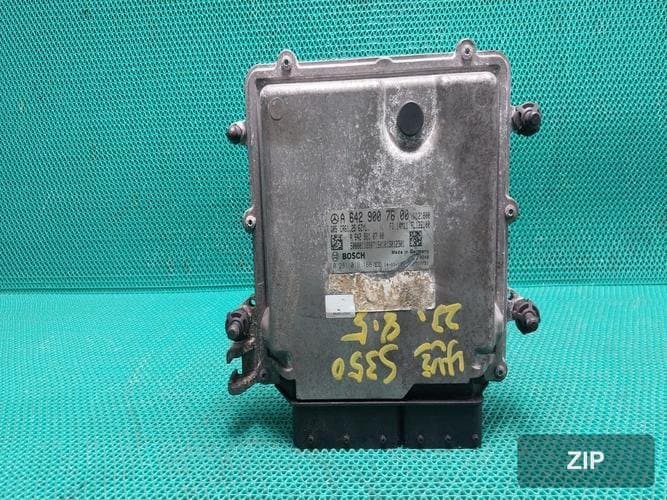 Mercedes-Benz S-Class 2015 — блок управления двигателем ECU A6429007600