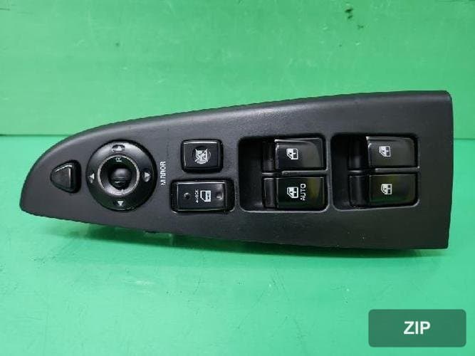 Hyundai Avante 2007 — переключатель стеклоподъемника водителя