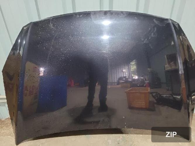 Hyundai i30 2008 — капот