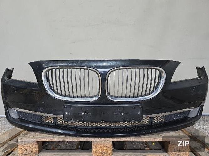 BMW 7 Series 2011 — передний бампер