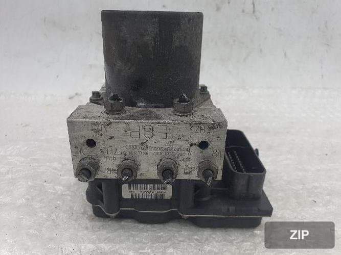Audi A4 2014 — блок ABS 8K0 907 379 CP