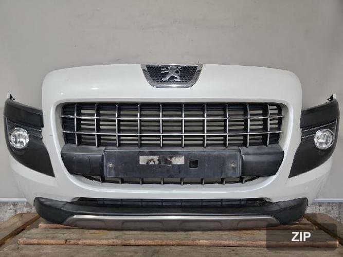 Peugeot 3008 2012 — передний бампер
