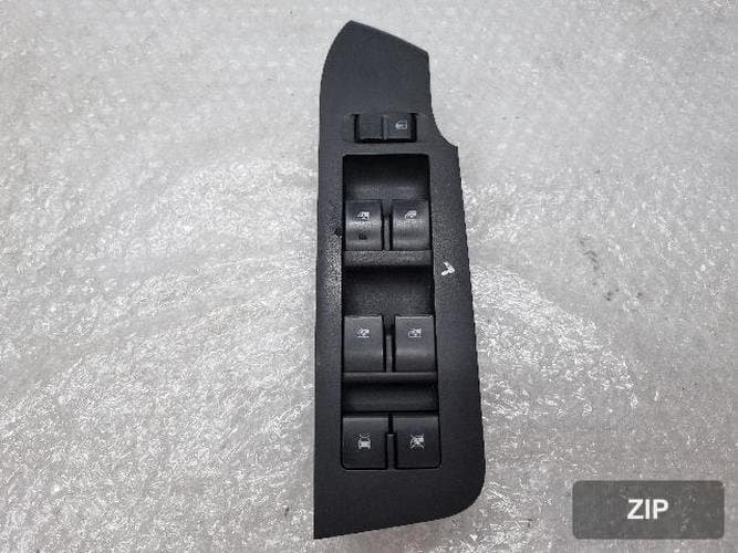 GM Daewoo Winstorm 2008 — кнопка стеклоподъемника водителя