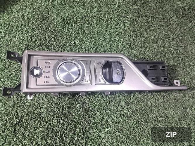 Jaguar XF 2010 — рычаг переключения передач 9X23-7E453-BD