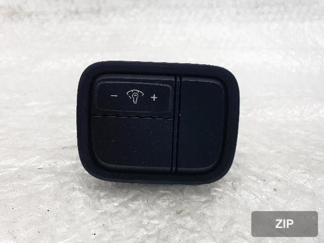 Kia K5 2018 — кнопка регулировки яркости 93700-D4060