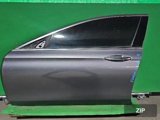 Mercedes-Benz E-класс 2017 — дверь передняя левая