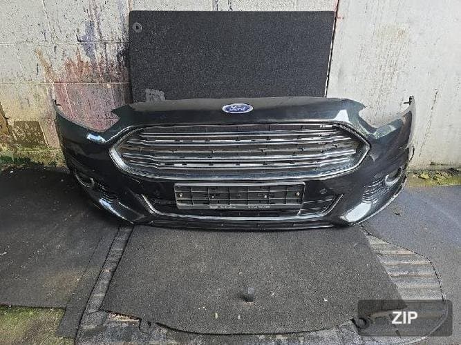 Ford Fusion 2014 — передний бампер