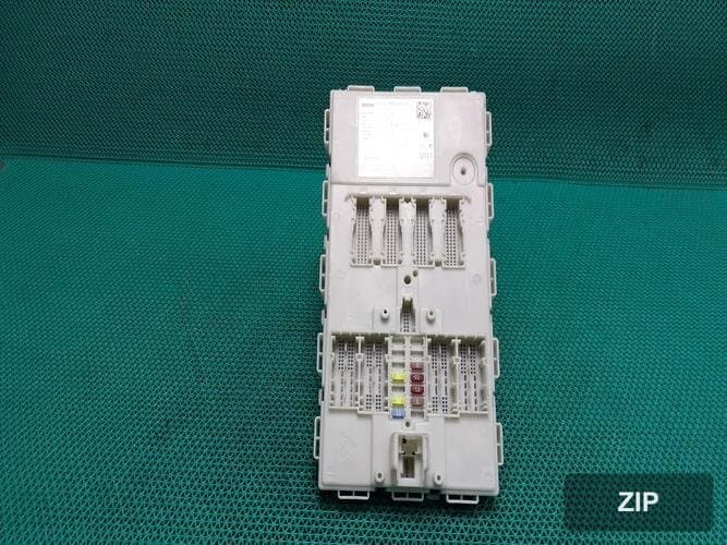 BMW 7 Series 2016 — блок управления ETACS/BCM 6135682314001