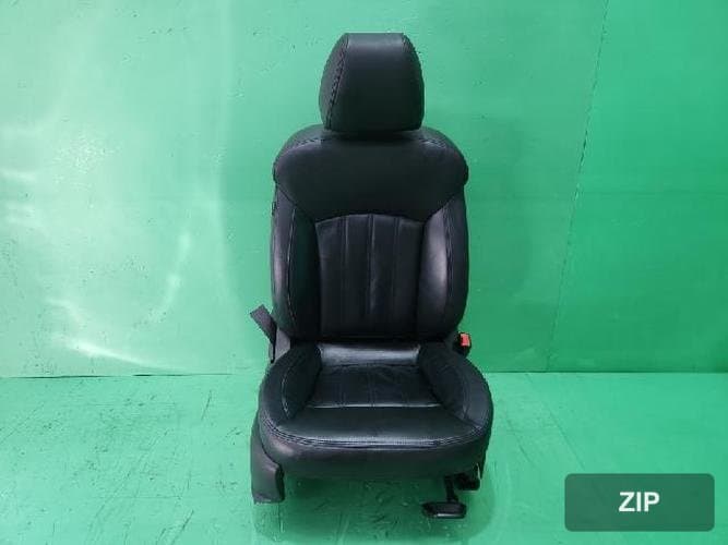 GM Daewoo Orlando 2014 — сиденье переднее правое