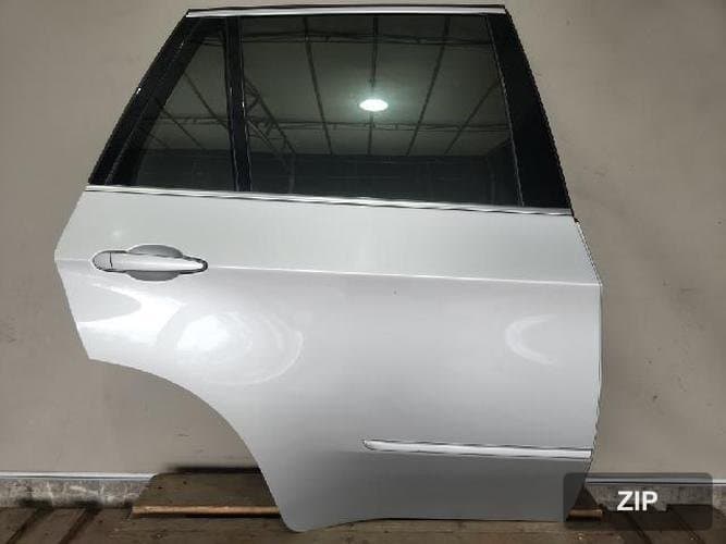 BMW X5 2013 — дверь задняя правая