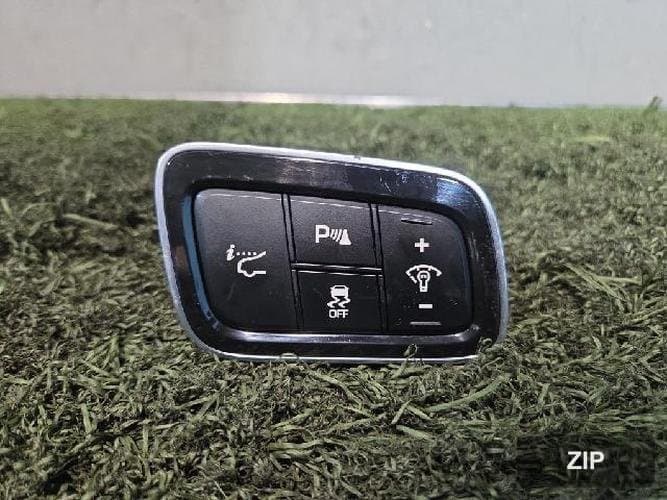 Hyundai Equus 2014 — кнопка/переключатель 93700 3N820
