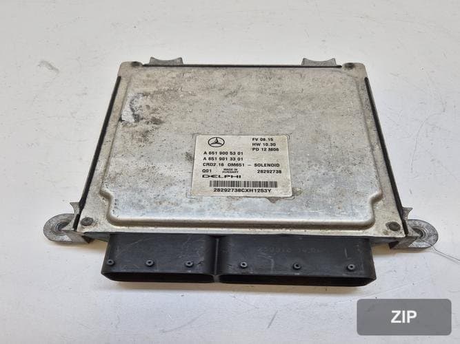 Mercedes-Benz C-Class W204 2010 — блок управления двигателем ECU A6519005301