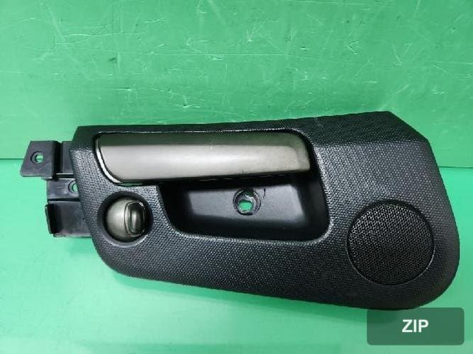 KG Mobility Korando 2014 — защёлка двери 1