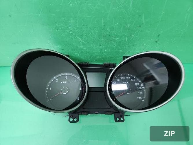 Hyundai Tucson 2010 — приборная панель 94003-2S060