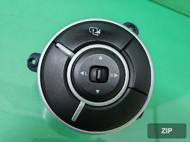 KG Mobility Korando 2014 — кнопка/переключатель 1