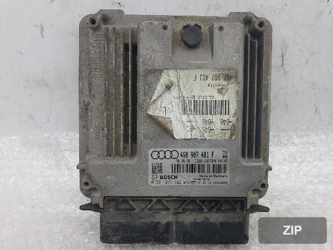 Audi A6 2012 — блок управления двигателем ECU 4G0907401F