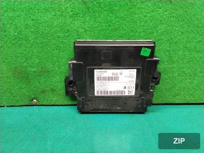 Maserati Ghibli 2017 — модуль безопасности (keyless entry module) 670101217