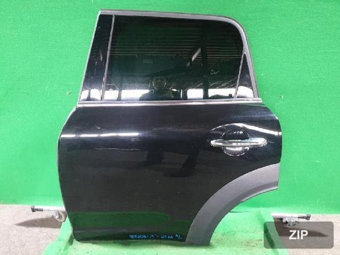 Mini Countryman 2019 — дверь задняя левая 7438597