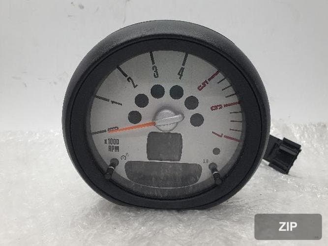 Mini Countryman 2013 — панель приборов 9306254-01