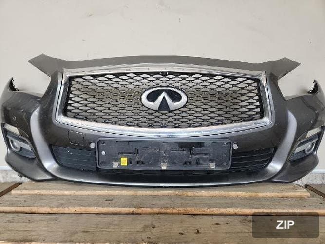 Infiniti Q50 2016 — бампер передний