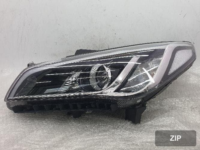 Hyundai Sonata 2015 — фара левая (92101-C10XX)