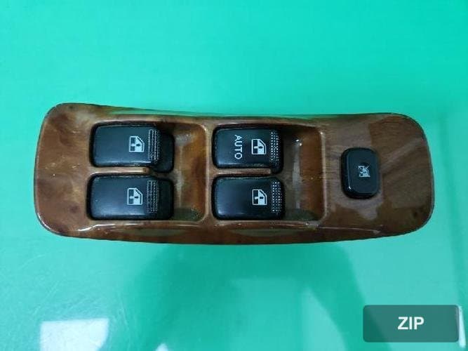 Hyundai Porter 2010 — выключатель стеклоподъемника 1