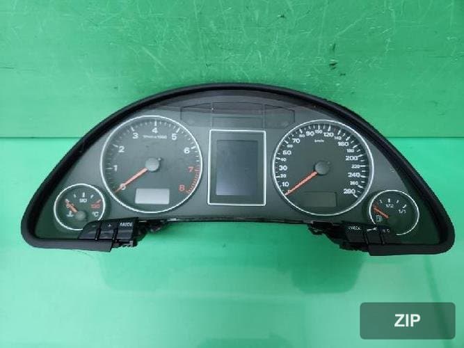 Audi A4 2.0 TFSI Quattro 2008 — приборная панель (8E0920901J)