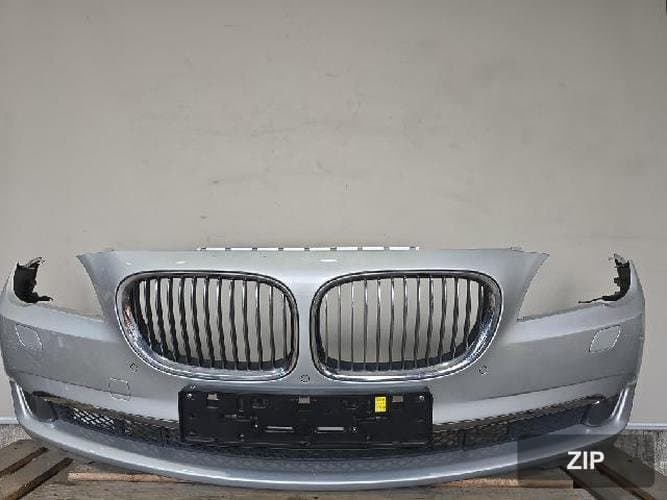 BMW 7 Series 2011 — передний бампер
