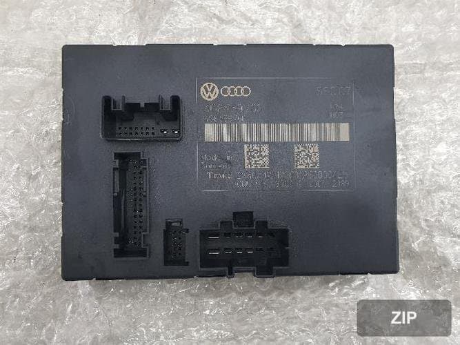 Audi A6 2013 — модуль управления сиденьем 4G8 959 760 10