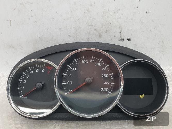 Renault SM3 2010 — приборная панель 250450023R